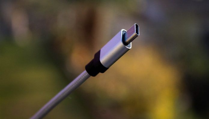 usb-c iphone usb-c iphone