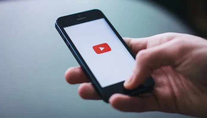 activar modo oscuro youtube para iphone