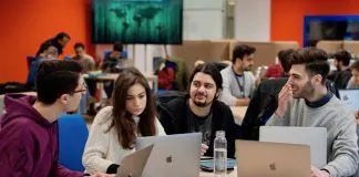 academia desarrolladores apple
