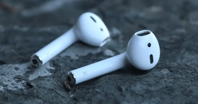 usar los airpods en un avion