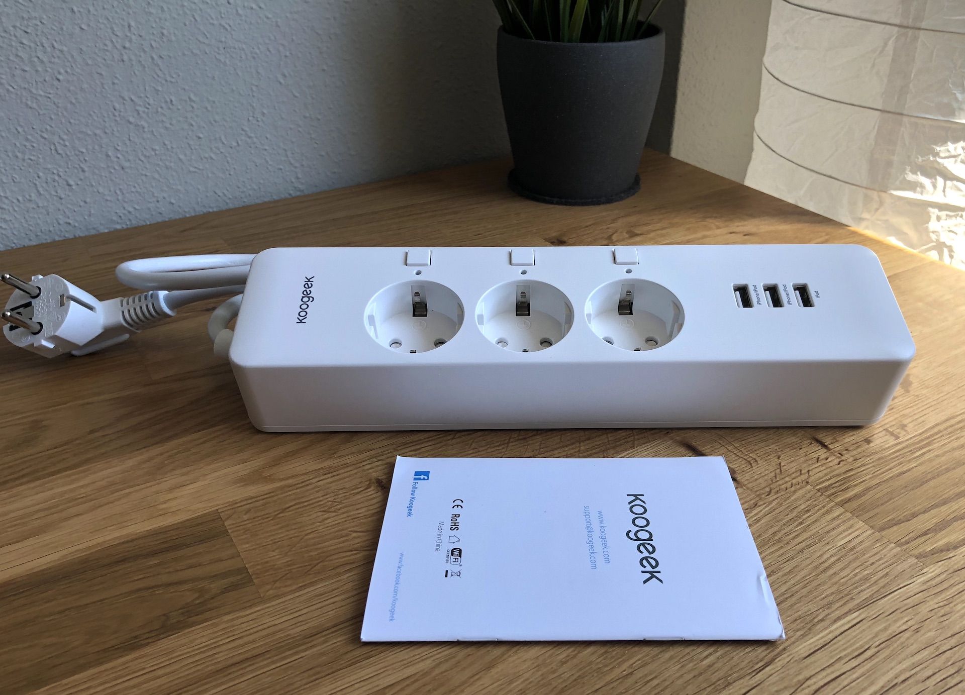 Koogeek Smart Outlet caja