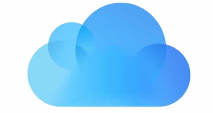 Significado del símbolo iCloud que aparece antes de las apps en iOS